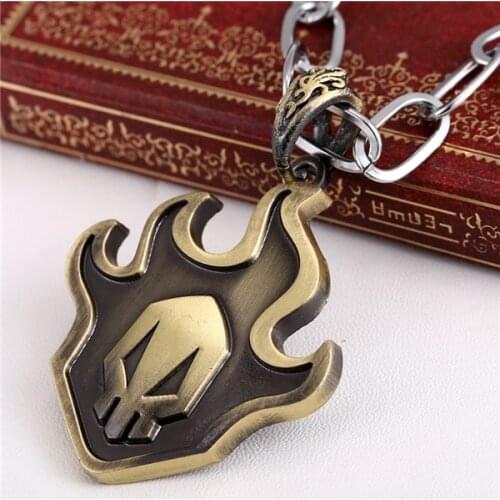 2016 New Arrival Hot Anime Bleach Kurosaki Ichigo false fire bronze Pendant necklace Best Gift For Friends cosplay accessories