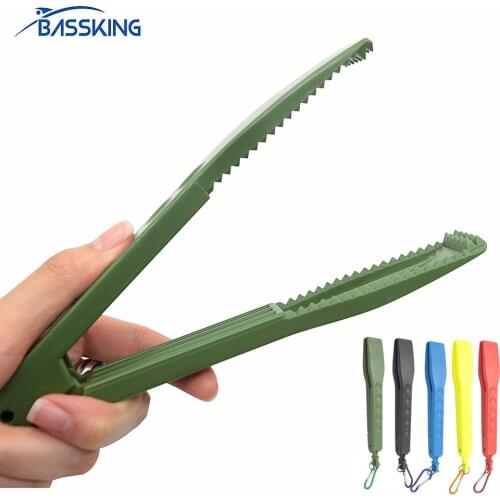 TAF BASSKING Fishing Grip 5 Colors Portable Lightweight Fishing Lip Controller Plastic Fishing Tackle Tool