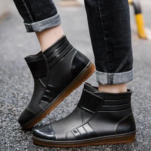 Short Tube Water Shoes Men Rain Boots Four Seasons Wear-resistant Non-slip Rain Boots Four Seasons Kitchen Car Wash Shoes