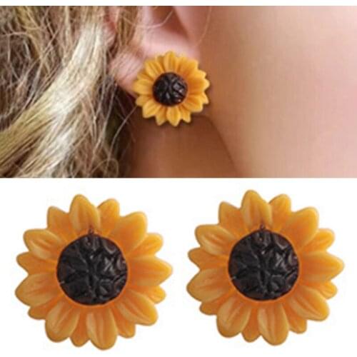 Fashion Sunflowers Earrings And Necklace For Women Charming Lovely Simply Flower Trendy Jewelry Set Chains Necklace Stud Earring