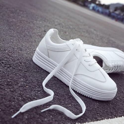 2020 White Shoes Women Sneakers Casual Women Flats Brand Sneakers Female Footwear Thick Sole Height Increasing Shoes 3cm