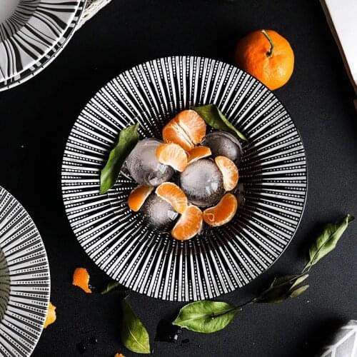 Ceramic Deep Platter Western Restaurant Plate European Style Black And White Line Pasta Steak Plate Dessert Pot Cafe Dish Sauce