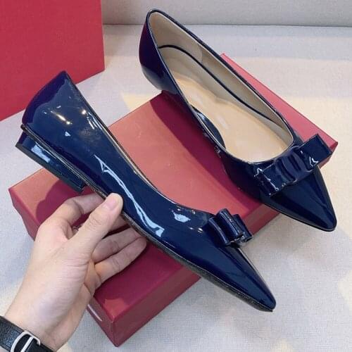 2021 New Women Flats Shoes Genuine Leather Pointed Toe Butterfly-knot Designer Shoes