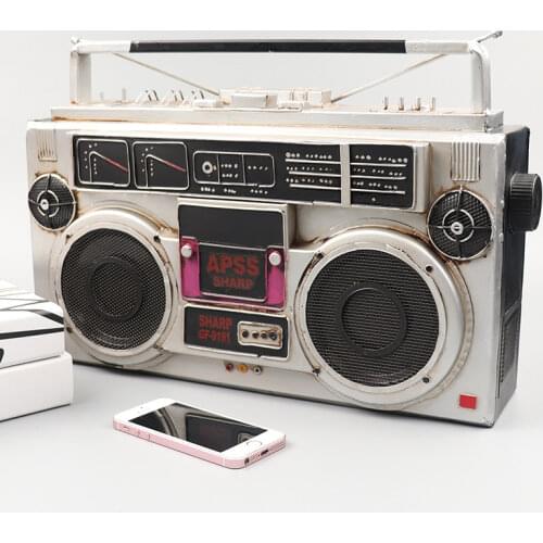 Retro and nostalgic old card tape radio recorder model ornaments Costume shop bar restaurant photography props home decore