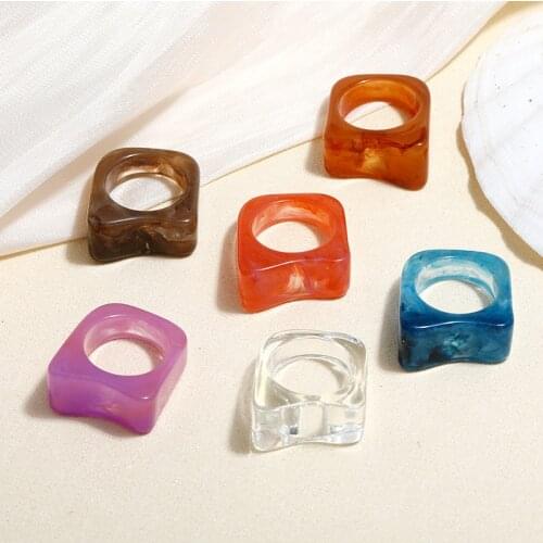 Fashion Vintage Geometric Irregular Resin Ring Classic Marble Pattern Transparent Colourful Acrylic Finger Ring For Women Girls