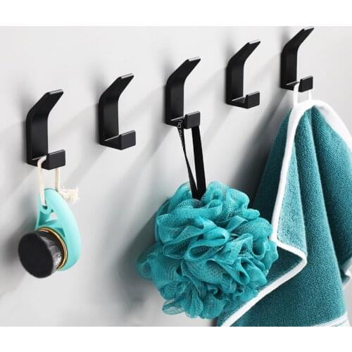 Self-adhesive Clothes Bag Hanger Hook Kitchen Storage Towel Hook for Bathroom Bath Accessories Modern Wall Hanger Hook Door Hook