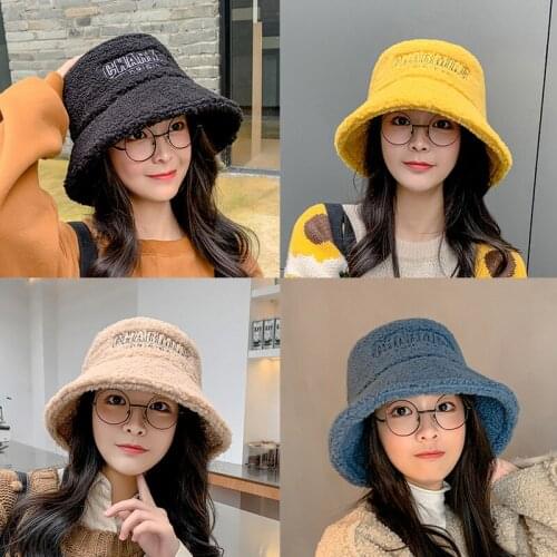 New Faux Fur winter bucket hats women Girl cow Leopard Fisherman Hat Outdoor Travel Sun Hat Warm Soft Plush Velvet fluffy Panama