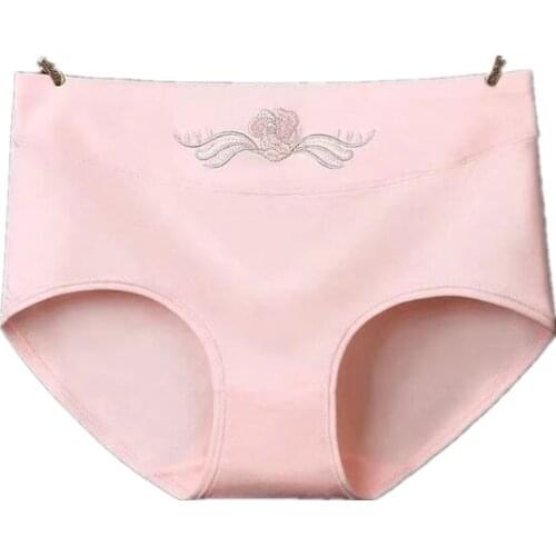 Womens Sexy And Fashionable Cotton Embroidered Briefs, Spring And Summer New Waist Hip Comfortable And Breathable Underwear