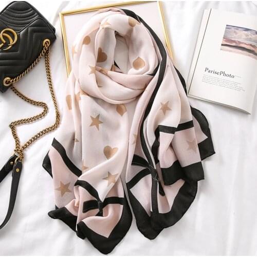 Designer Star Heart Print Women Shawl Stole Scarf Pink Large Hijab Scarvs for Ladies Spring Summer Wrap Headband Foulard Femme