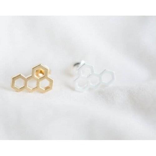 Fashion Honeycomb stud earrings