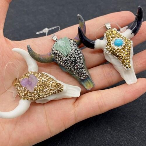 Wholesale Multicolor Bull Head Shape Pendant Acrylic Used In Jewelry Making DIY Handmade Accessories Beaded Decoration Fashion