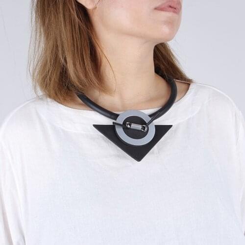 YD&YDBZ Sector Shape Metal Pendant Necklaces Women Simple Elastic Thick Link Rubber Choker Necklace Gothic Clothes Accessories