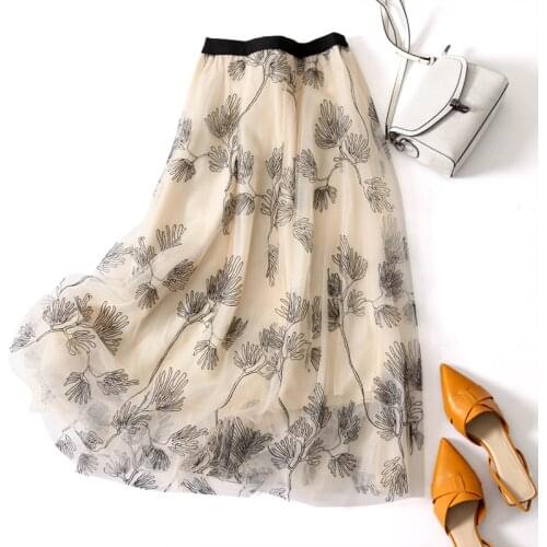 Half-length skirt female summer 2021 new Korean high waist slim retro embroidery mesh midi temperament A-line skirt womens skirt