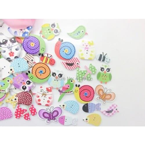 Free shipping -100pcs Mixed 2 Holes Animals Pattern Cartoons Wood Sewing Buttons Scrapbooking D2619