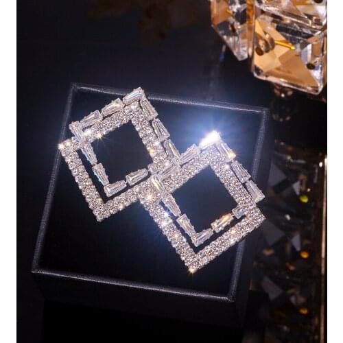 New Design Shining Zircon Crystal Stud Earrings For Women Simple Geometric Big Square Stud Earrings Wedding Jewelry Accessories