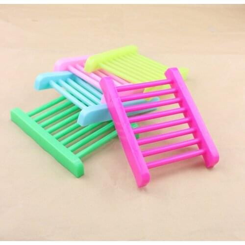 Colorful Creative Bathroom Flexible Soap Dish Storage Holder Soapbox Plate Tray Drain Kitchen Tools F20173667