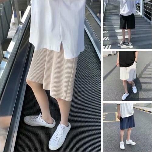 Korean Loose Hip-Hop Wide-Leg Shorts Mens S-3Xl Summer Pleated Shorts Mens Fashion Ice Silk Casual Shorts Men Streetwear