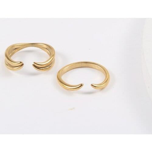 SRCOI Geometric Minimalist Glossy Metal Round Croissant Ring Two Styles Simple Horns Opening Women Party Daily Jewelry Gifts