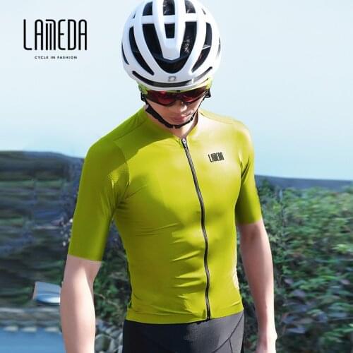 LAMEDA Soft Breathable Men Cycling Jersey Tight Fit Spring Summer Anti-Pilling Bike Jeresy Top Road Team Bicycle Jersey Pockets