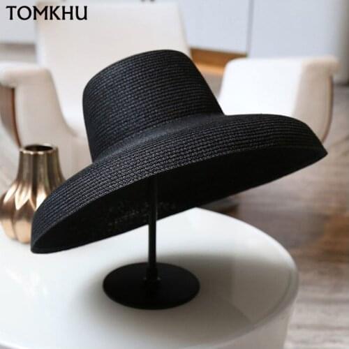 Wholesale New Summer Wind Retro Straw Hat Female Holiday Sunscreen Beach Fashion Wild Sun Caps Big Grass Sun Hats For Women 2020