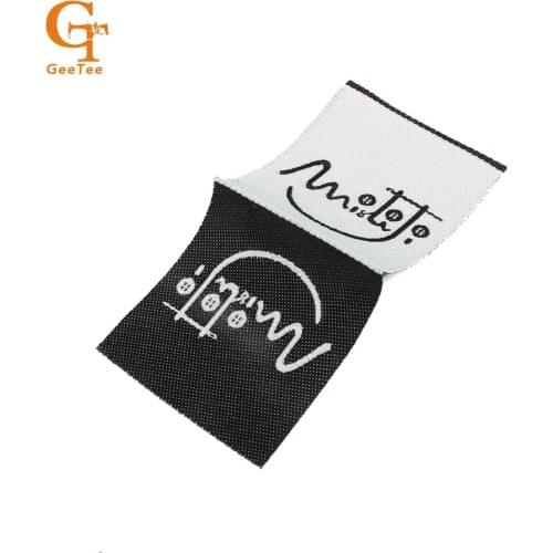 Custom logo embroidered garment main clothing labels,center fold woven brand name labels and tags