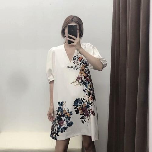 Dress womens spring and summer new style fashion temperament floral printing V-neck puff sleeve loose hooded dress women