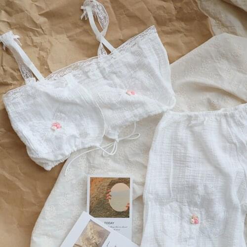 Wriufred Girls Japanese sweet and sexy thin white pajamas female nightdress no steel ring student bra set