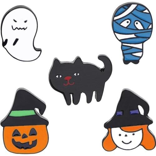 Halloween hot-selling brooch, creative cartoon pin, fun mummy, witch, pumpkin head cat suit badge