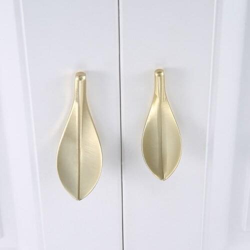 1pc Brass Gold Leaf Shaped 32mm Door Knob European Antique Furniture Handle Drawer Pulls Kitchen Cabinet Gold Knobs And Handles