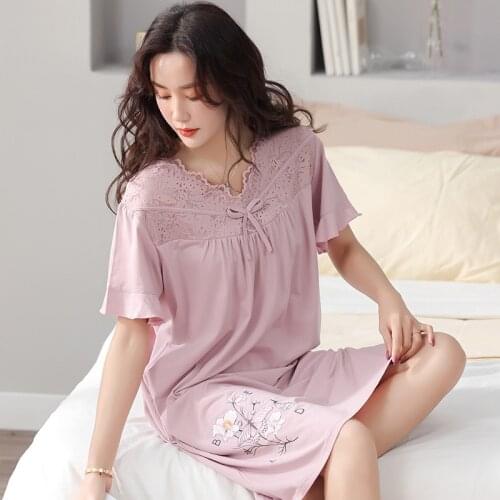 Large Size Women Summer Nightgown Print Sexy V-Neck Nightdress Loose Knee-Length Sleepdshirt Skirt M-XXXL Bride Home Dress