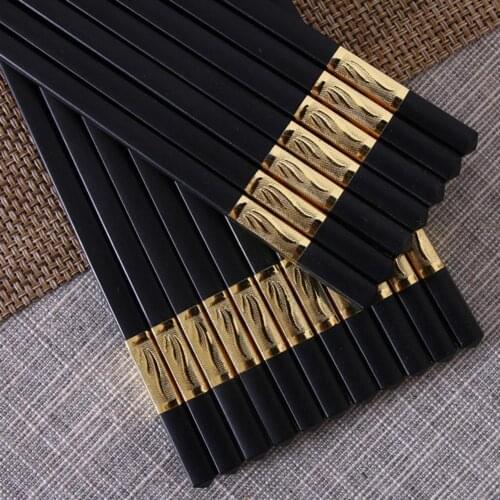 10 Pairs Home Antiskid Eco-friendly Heat Insulation Chopsticks Tableware Gift of the square is easy to hold the chopsticks