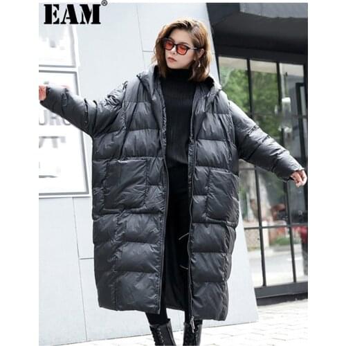 [EAM] Oversized Long Hooded Cotton-padded Coat Long Sleeve Loose Fit Women Parkas Fashion Tide New Autumn Winter 2021 JD1210