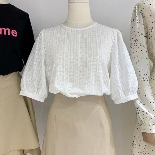 Puff Sleeved Women Blouse 2021 Summer New O-Neck Solid Lace Embroidery Loose Office Lady Elegant Pulls Outwear Coat Tops
