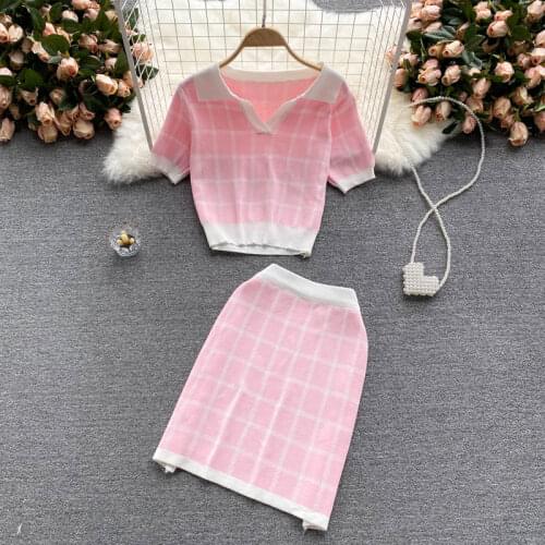 Womens Sweet Age-reducing Knit Sweater, Short V Neck Short-sleeved Top, Two-piece Suit, High Waist Bag Hip Skirt, Short Skirt