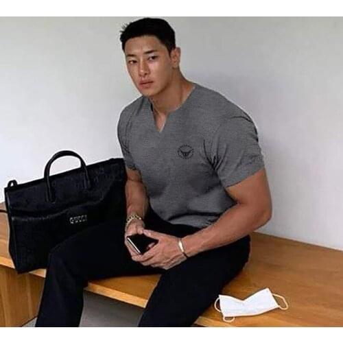 Summer Men Printed V-neck T-shirt Mens 4 Colors Top Breathable T-shirt Men Cotton Short Sleeve T-shirt for Men Clothing