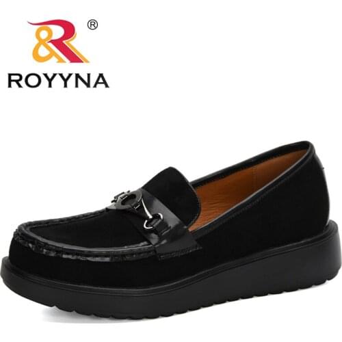 ROYYNA 2020 New Arrival Buckle Metal Decoration Chunky Heels Pumps Loafer Office Shoes Woman Working Office Dress Shoes Feminimo