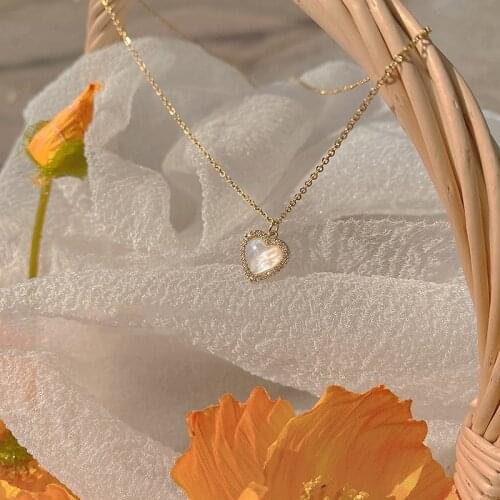 Luxury Rhinestone Opal Stone Heart Pendant Necklace for Women Elegant French Style Korean Fashion New Design Jewelry 2021