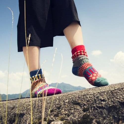 Big Sales Fashion 100% Cotton Wool Womens Socks National Style Cute Socks Soft Attractive Comfortable Womens Socks