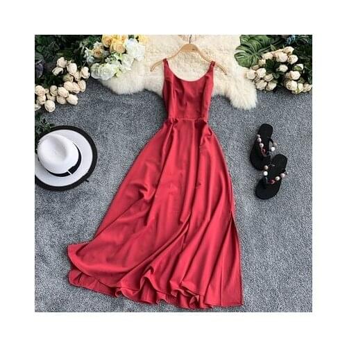Vintage Summer 2019 Spaghetti Strap Women Long Dress Eleant O Neck Red Green Backless Sleeveless Dress Vacation Beach Vestidos