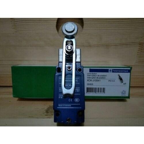 XCK-J10541 XCKJ10541 NEW IN BOX Schneider Limit Switch free shipping #exp