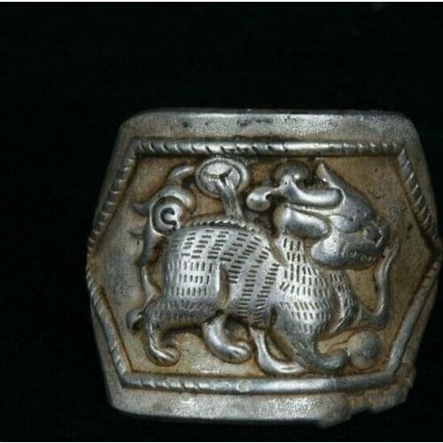 2Cm Old Chinese Miao Silver Dynasty Palace Unicorn Kylin Beast Ring Rings Collection Statues for Decoration Figurines