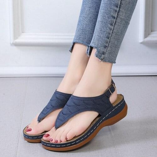 Sandals 2021 Casual Sandals Womens Slope Heel Womens Shoes Large Size Womens Shoes Solid Color Clip Toe Womens Sandals 35-43