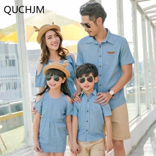 Family Matching Outfit Cotton Family Clothing Mother Daughter Off Shoulder Dresses Father Son Shirt Clothes Family Style Set
