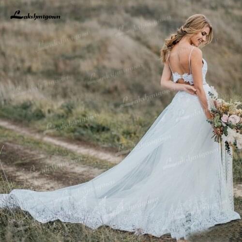 Two Piece Tulle A-Line Boho Wedding Dresses V-Neck Spaghetti Straps Backless Sleeveless Chapel Train Bride Gowns Appliques Pleat