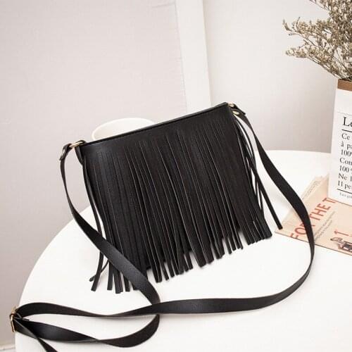 2020 Fashion Faux Fringe Women Messenger Bags Tote New Handbag Tassel Shoulder Handbags Crossbody Bag One Shoulder Solid Color