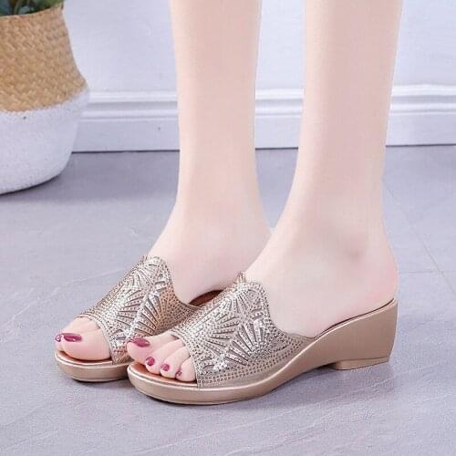2021 Summer Ladies Fashion Wedges Slippers Ladies Crystal Slippers Sandals Ladies Platform Sandals Mesh Simple Female High Heels
