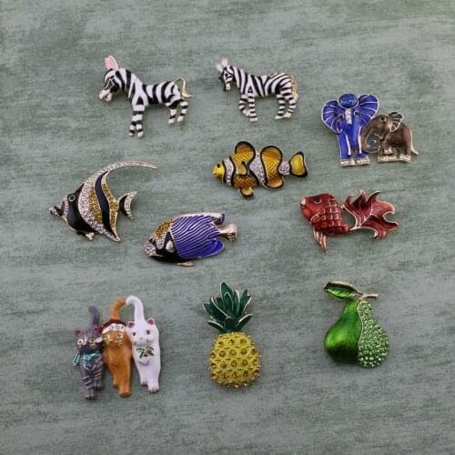 XinYiHan Brooches With Cats For Clothes