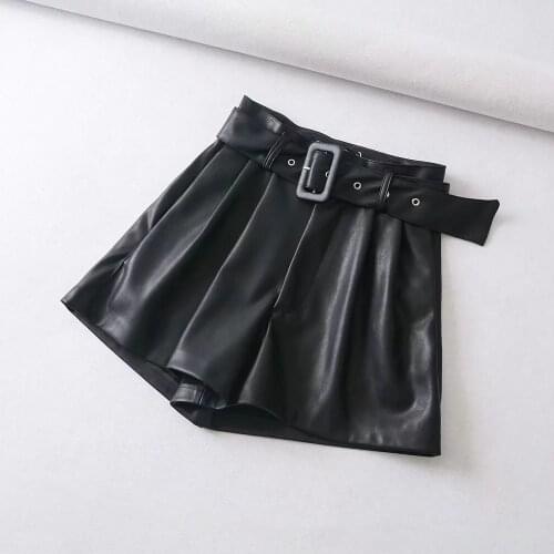 Toppies 2021 Winter Eco Leather Wide Leg Shorts Women High Waist Bermuda Shorts Faux Leather Belted Streetwear