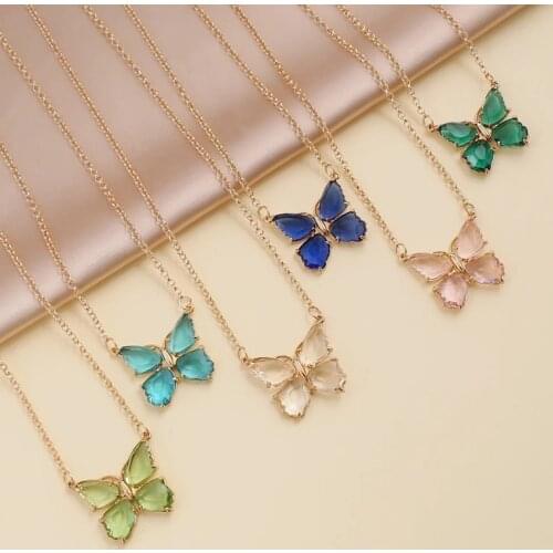 Multi-Colored Luxury Zircon Butterfly Necklace Womens Fashion Clavicle Chain Pendant Neck Chain Jewelry Girlfriend Gift
