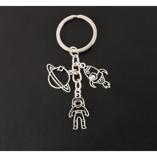 1Pc Rocket Spaceship Alien UFO Keychain Planet Astronaut Pendant Keyholder Fit Friend Gift Jewelry